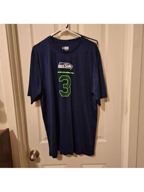 Seattle Seahawks Wilson Number 3 XL